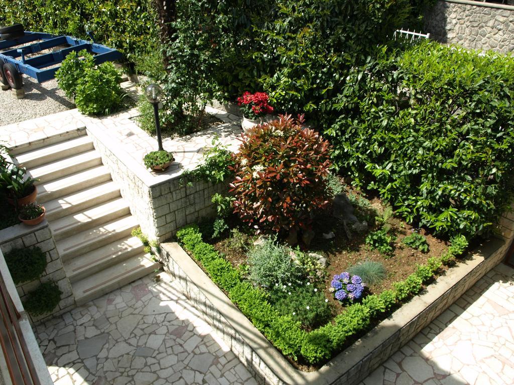 Apartment Meri Ičići Buitenkant foto