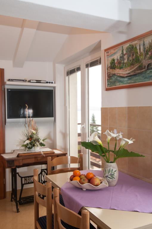 Apartment Meri Ičići Buitenkant foto